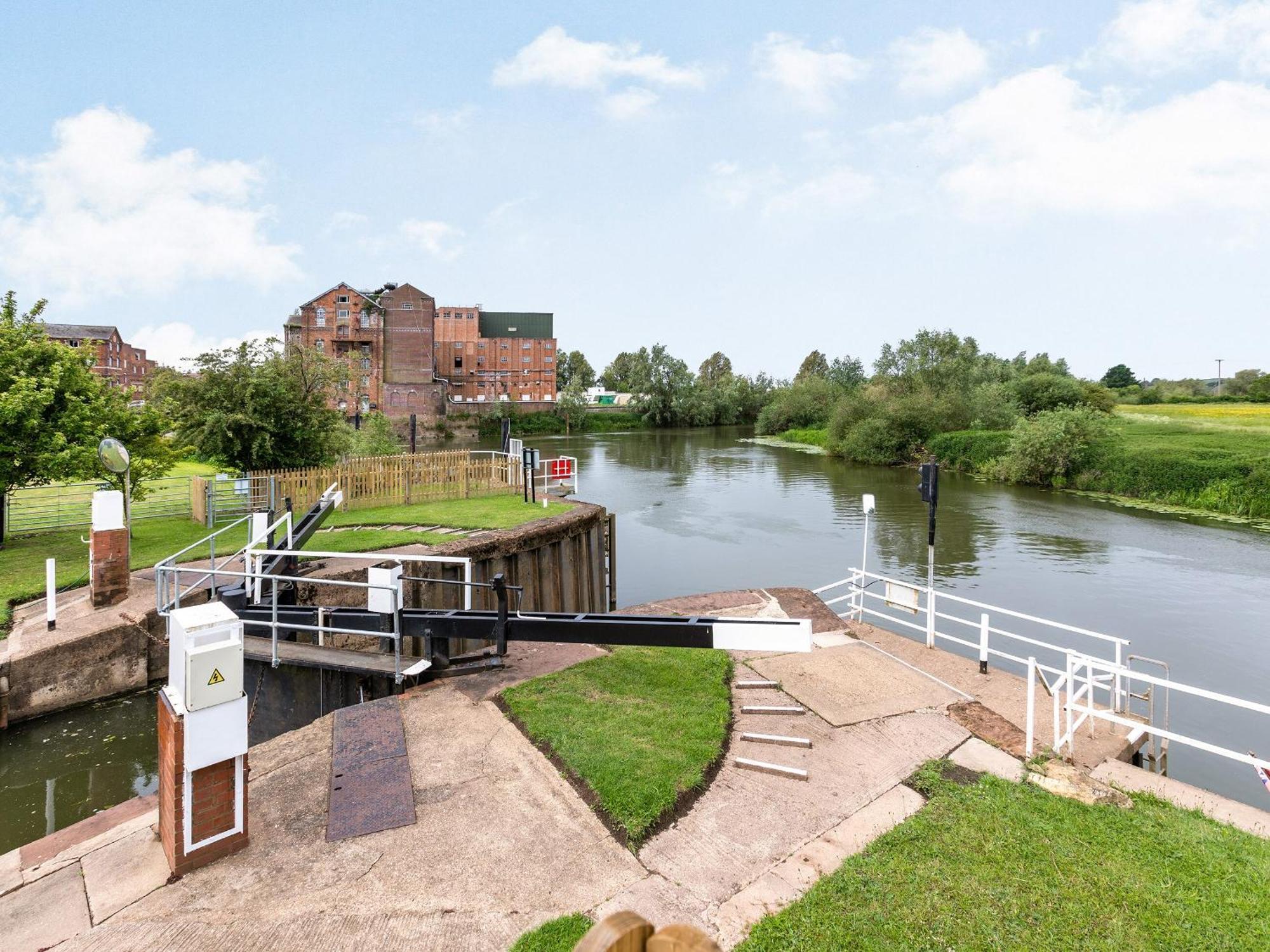 Avon Lock Cottage - Uk34125 Tewkesbury Dış mekan fotoğraf